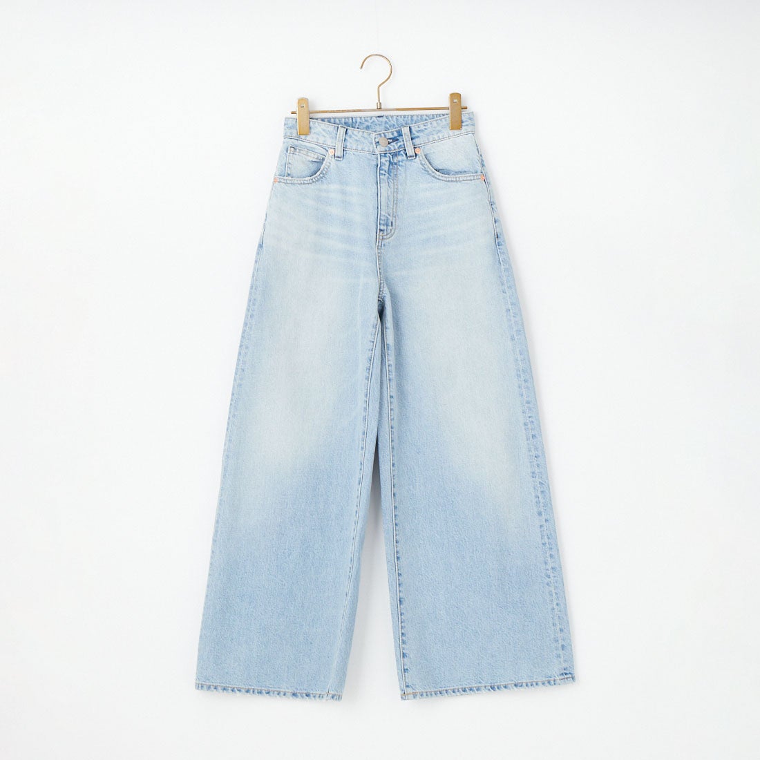 PICCADILLY [ピカデリー] ROMY ワイドストレートデニム [PC261-252023] L.BLUE