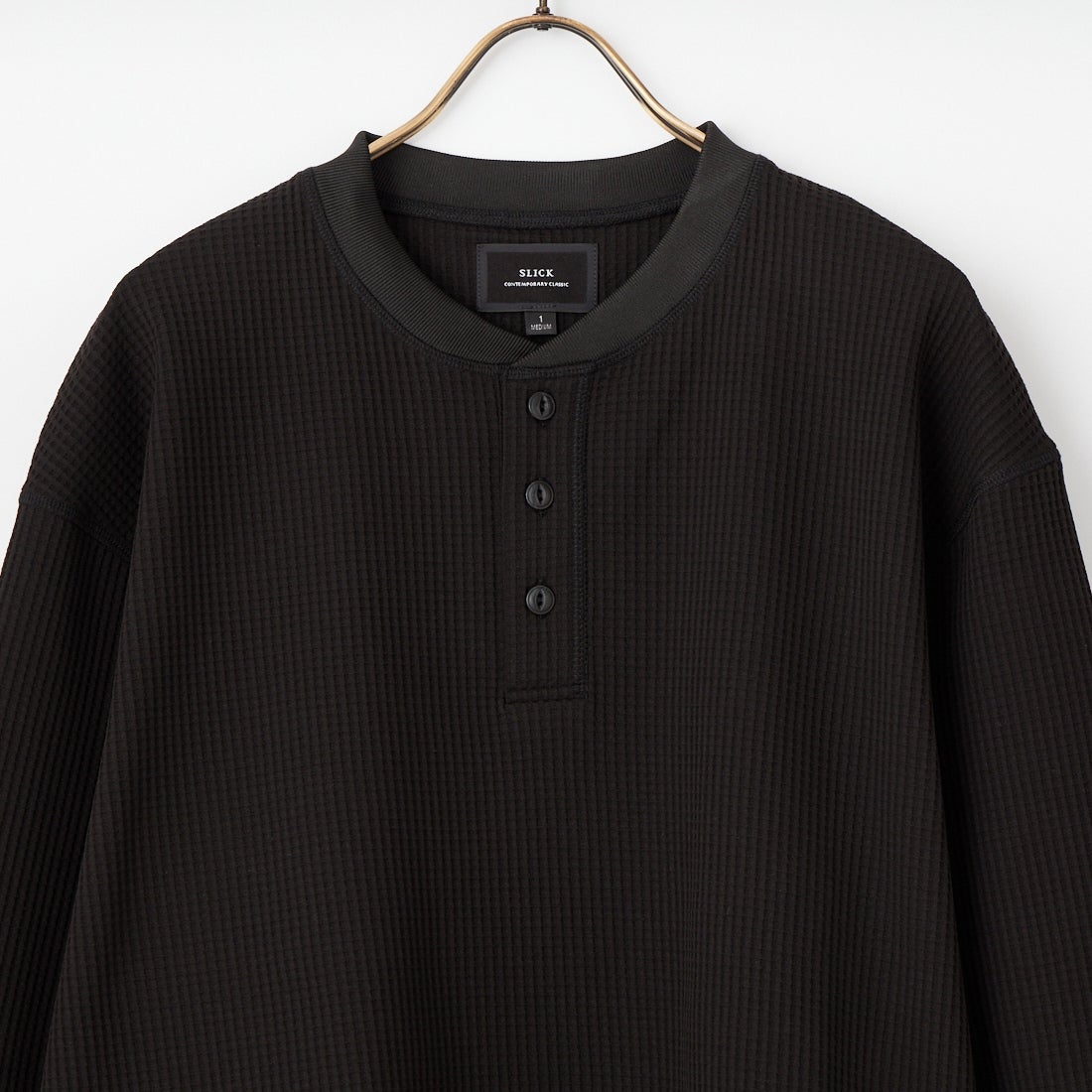 SLICK [スリック] テックサーマル ドローストリングヘンリーネックTシャツ [5130211] 700 BLACK