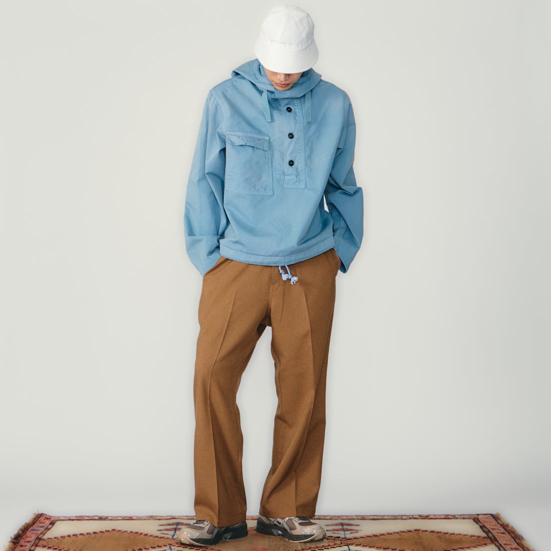 Dickies [ディッキーズ] 別注 グランパパンツ [261M40IN01-JF] BROWN &&モデル身長：179cm 着用サイズ：L&&