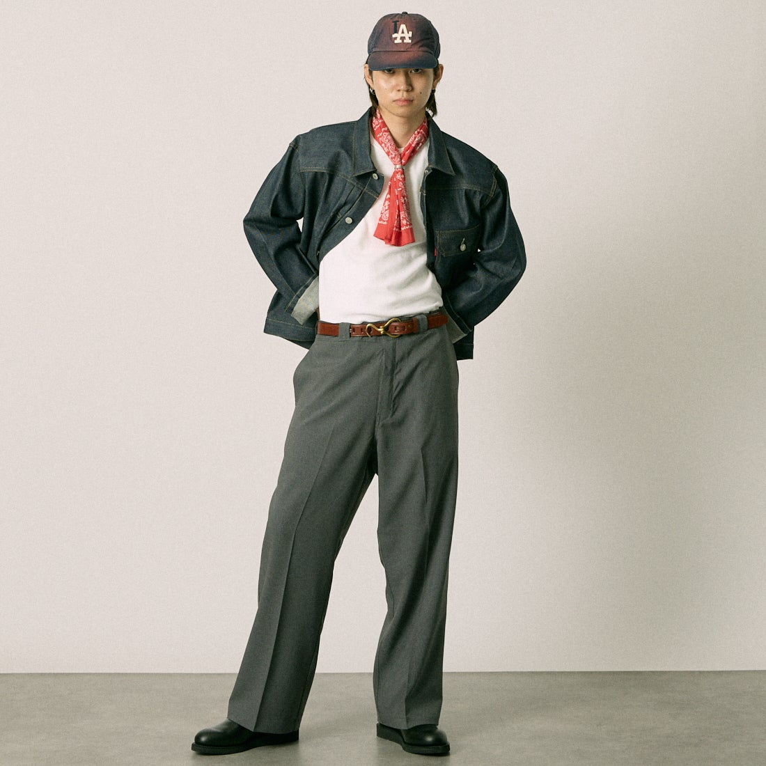 Dickies [ディッキーズ] 別注 グランパパンツ [261M40IN01-JF] GRAY &&モデル身長：177cm 着用サイズ：L&&