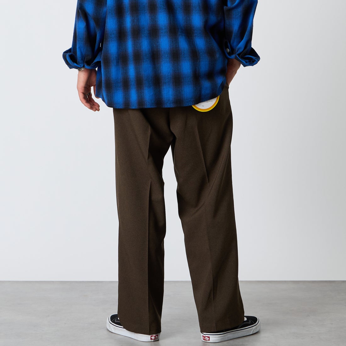 Dickies [ディッキーズ] 別注 グランパパンツ [261M40IN01-JF] CHARCOAL &&モデル身長：177cm 着用サイズ：M&&