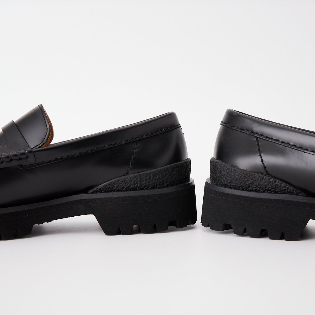 Clarks [クラークス] Yukoner Penny レザーローファー [26185705] BLACK