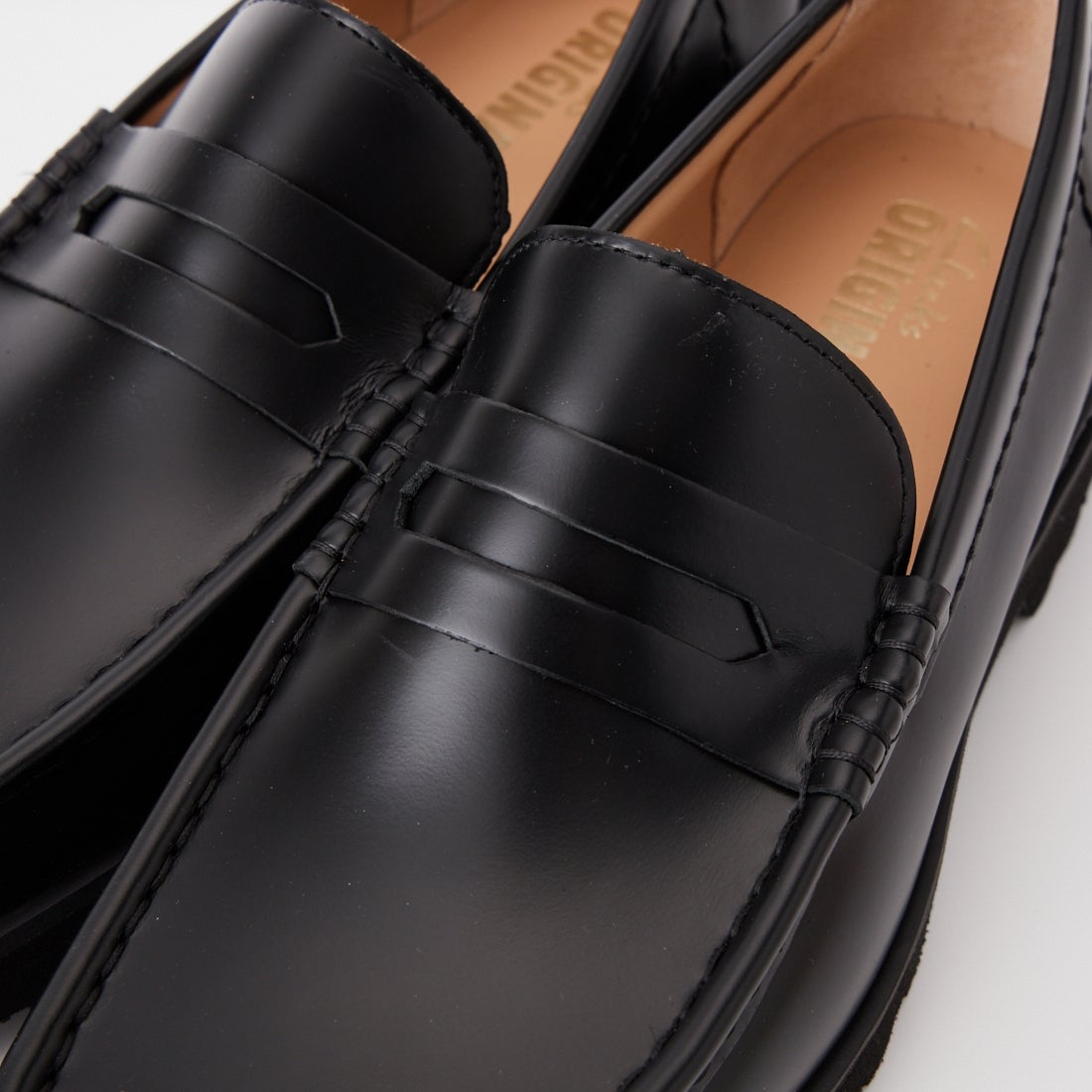Clarks [クラークス] Yukoner Penny レザーローファー [26185705] BLACK