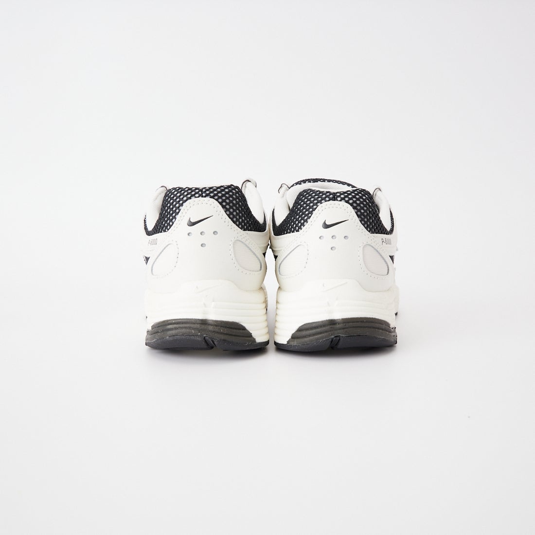 NIKE [ナイキ] P-6000 スニーカー [IO8711] 101 SAIL/O