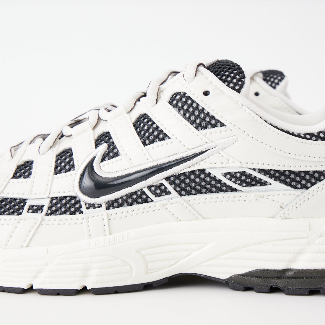 NIKE [ナイキ] P-6000 スニーカー [IO8711] 101 SAIL/O