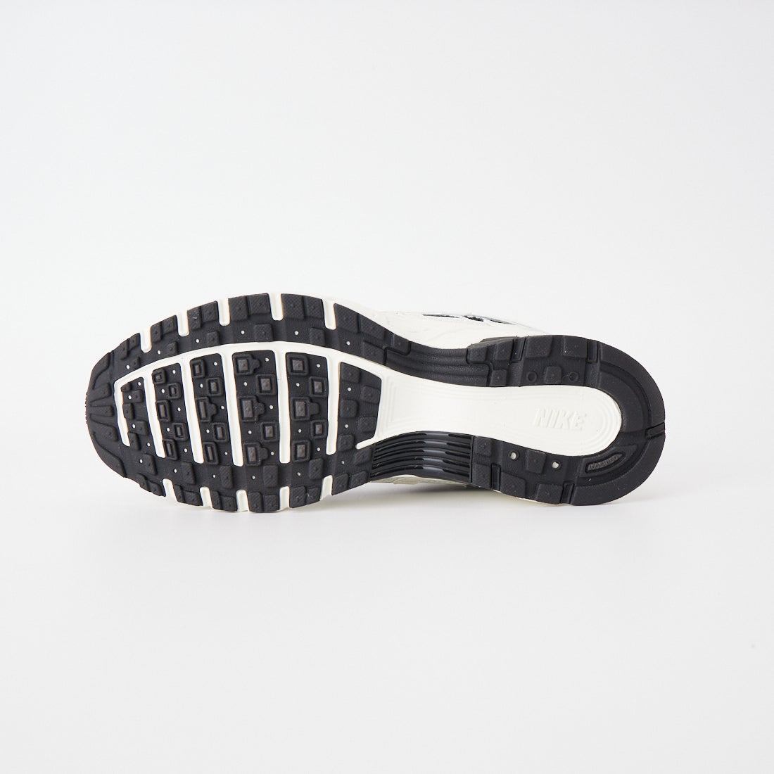 NIKE [ナイキ] P-6000 スニーカー [IO8711] 101 SAIL/O