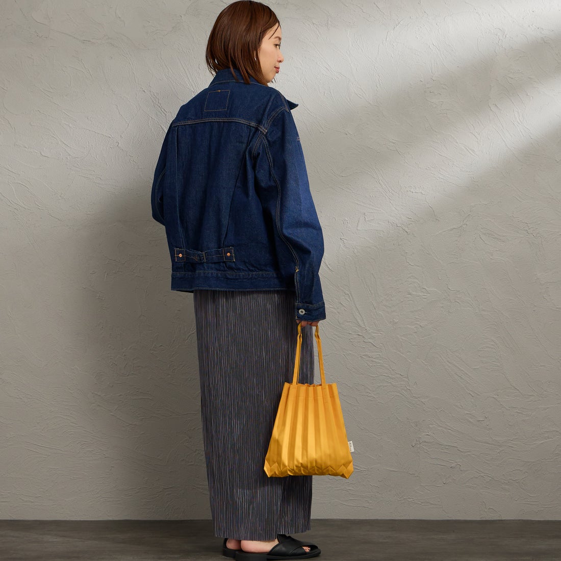 LEVI'S [リーバイス] TYPE1 トラッカージャケット [A3174-00] 30 NEW SEL &&モデル身長：159cm 着用サイズ：S&&