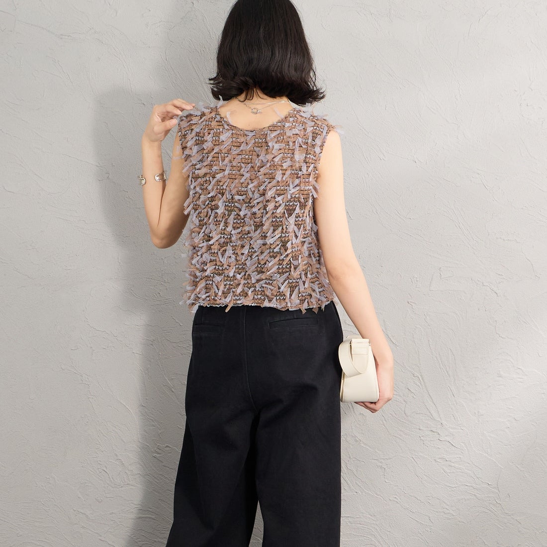 Maison de L'allure [メゾン ドゥ ラリュール] マルチWAYリボンチュールベスト [M26312012] 28 BROWN &&モデル身長：162cm 着用サイズ：F&&