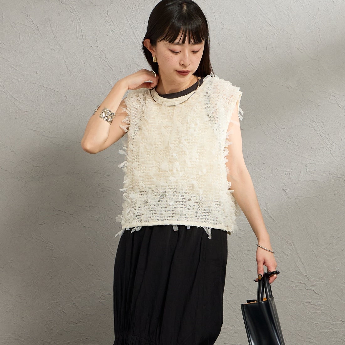 Maison de L'allure [メゾン ドゥ ラリュール] マルチWAYリボンチュールベスト [M26312012] 02 OFF &&モデル身長：150cm 着用サイズ：F&&