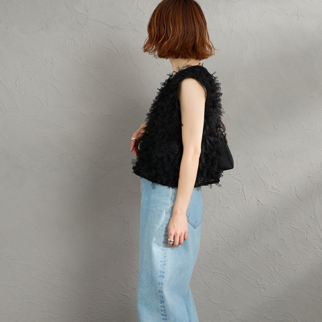 Maison de L'allure [メゾン ドゥ ラリュール] マルチWAYリボンチュールベスト [M26312012] 09 BLACK &&モデル身長：158cm 着用サイズ：F&&