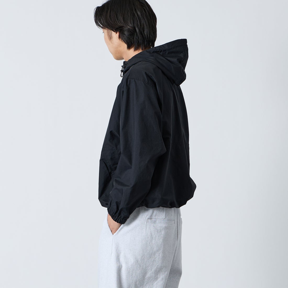 DANTON [ダントン] フーデッドショートジャケット [DT-A0675SNY] BLACK &&モデル身長：179cm 着用サイズ：L&&