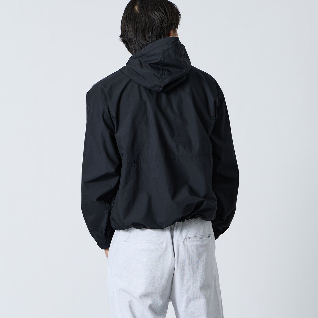 DANTON [ダントン] フーデッドショートジャケット [DT-A0675SNY] BLACK &&モデル身長：179cm 着用サイズ：L&&