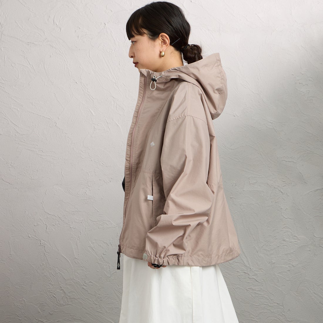 DANTON [ダントン] フーデッドショートジャケット [DT-A0675SNY] DK.PINK&&モデル身長：150cm 着用サイズ：S&&