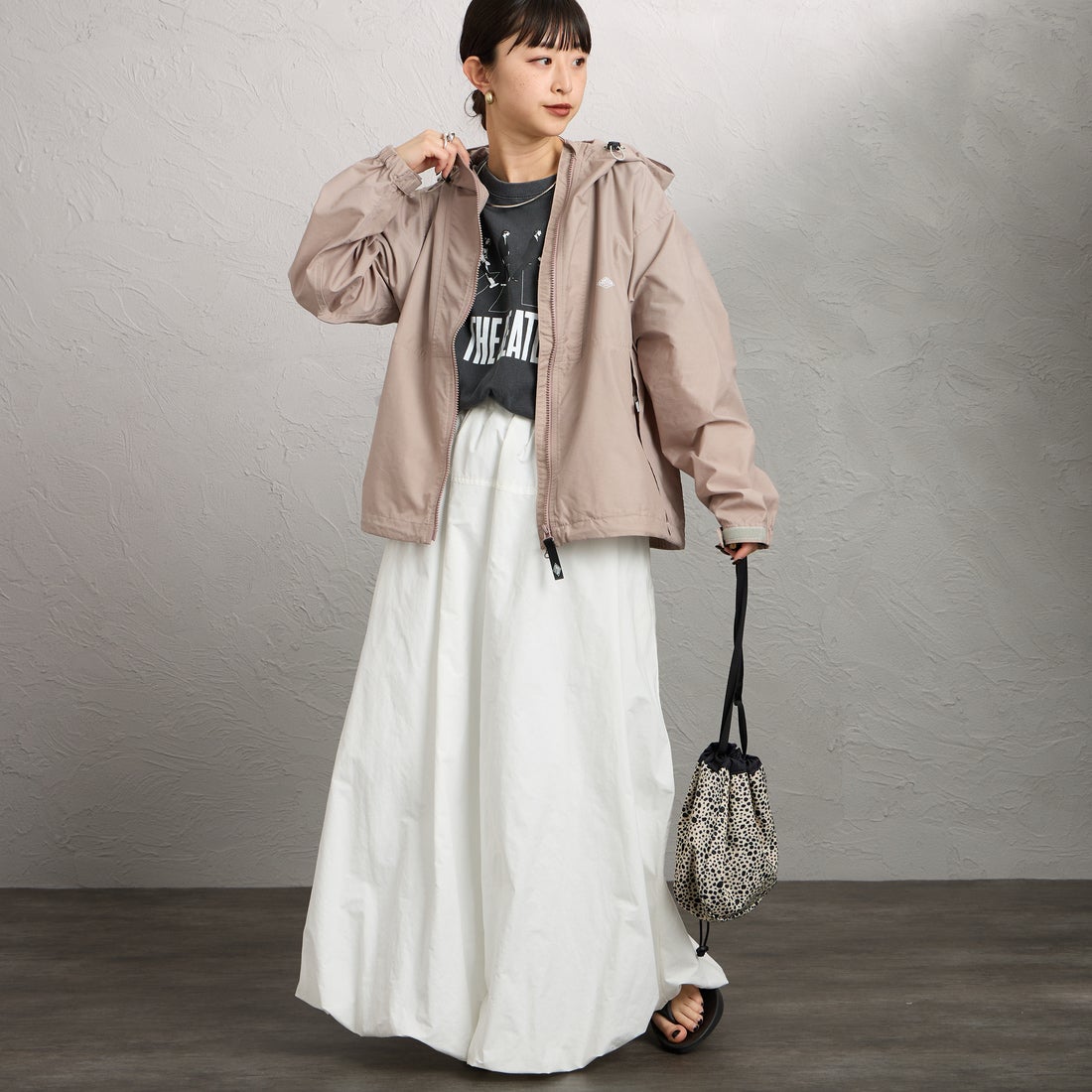 DANTON [ダントン] フーデッドショートジャケット [DT-A0675SNY] DK.PINK&&モデル身長：150cm 着用サイズ：S&&