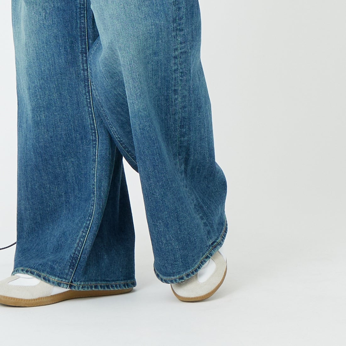 YANUK [ヤヌーク] MARY バギーストレートデニム [57161021] OTB &&モデル身長：162cm 着用サイズ：24&&