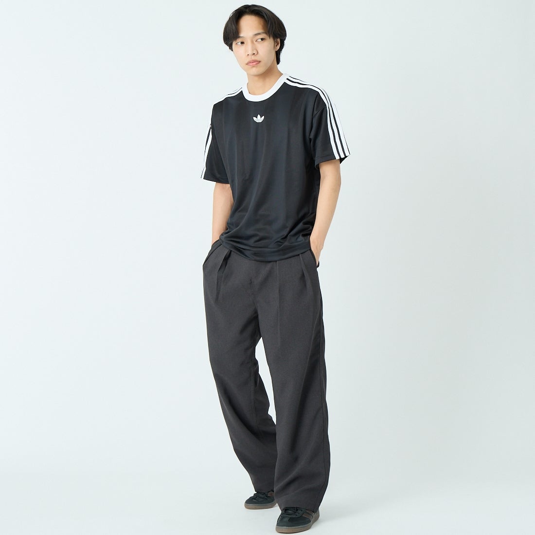 iori [イオリ] 別注 2タックトラウザーズ [IP184-JF] CHARCOAL &&モデル身長：179cm 着用サイズ：2&&