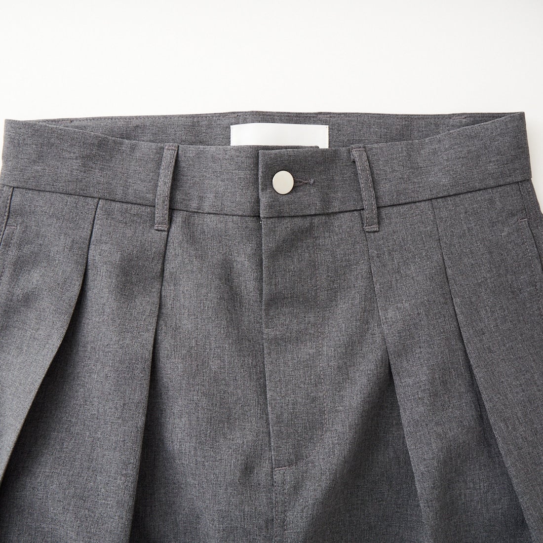 iori [イオリ] 別注 2タックトラウザーズ [IP184-JF] GRAY