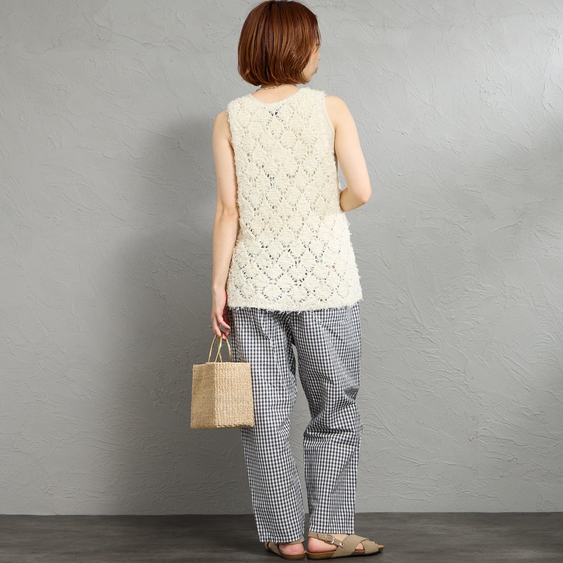 DANTON [ダントン] コットンリネンイージーパンツ [JD-2540WEL] CHR/OFF GN &&モデル身長：158cm 着用サイズ：36&&