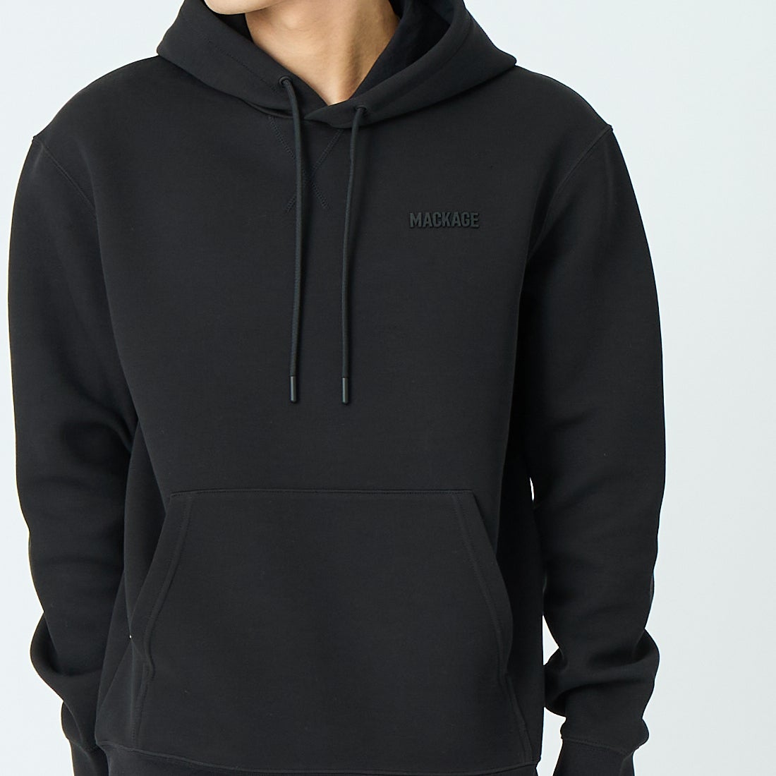 MACKAGE [マッカージュ] KOLTON スウェットパーカー [10861706] BLACK &&モデル身長：179cm 着用サイズ：M&&