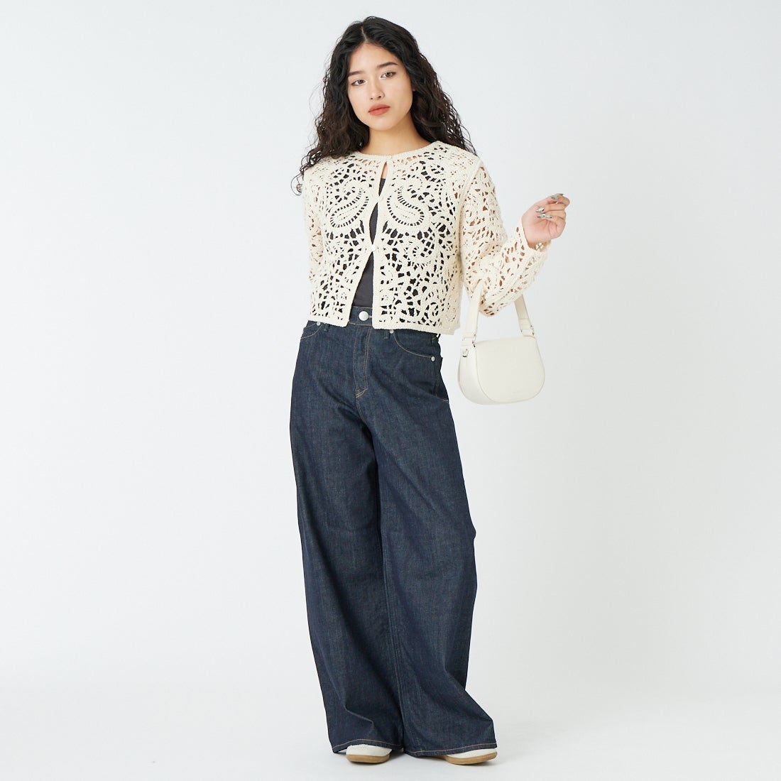 YANUK [ヤヌーク] MARY バギーストレートデニム [57162020] OWI &&モデル身長：162cm 着用サイズ：24&&