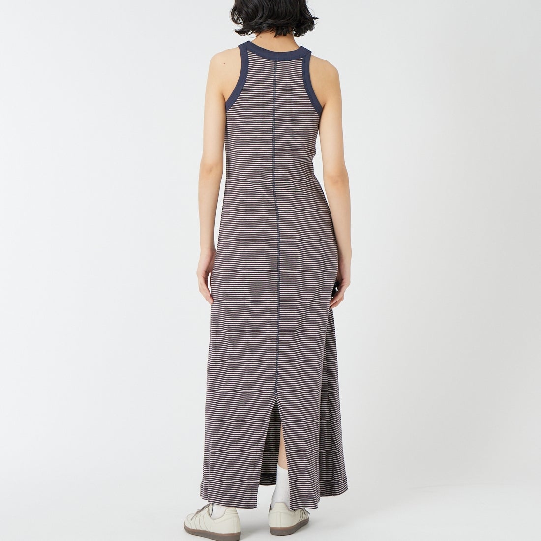 Robert P.Miller [ロバートピーミラー] パネルリブアメリカンスリーブワンピース [RM241-2168] COFFEE &&モデル身長：162cm 着用サイズ：F&&