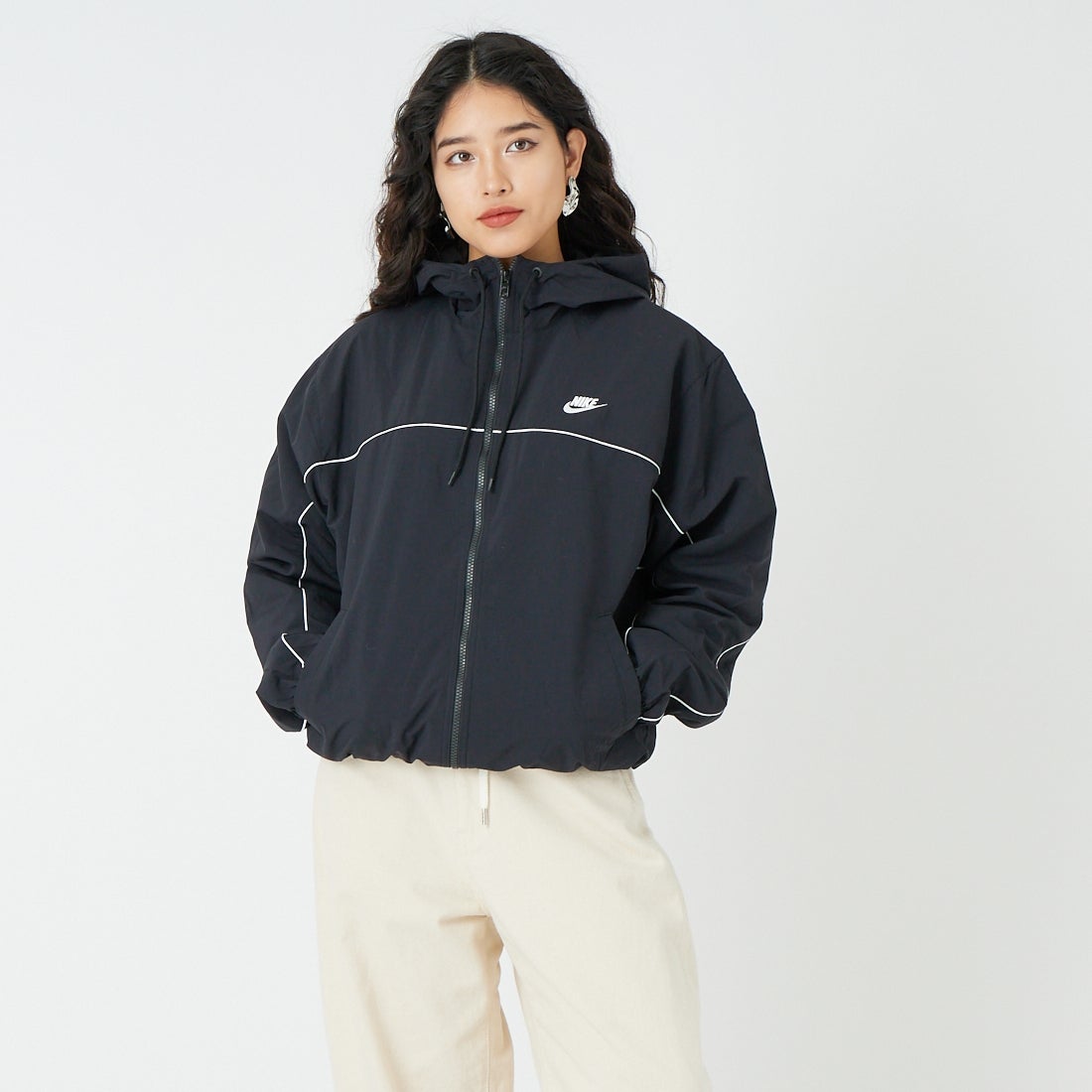 NIKE [ナイキ] メンズ フーデッドジャケット [HJ2013] 010ﾌﾞﾗｯｸ &&モデル身長：162cm 着用サイズ：S&&