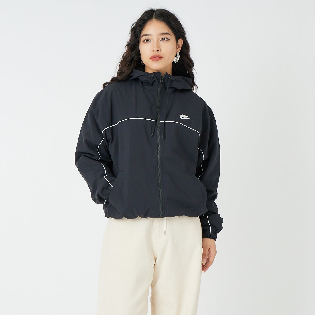 NIKE [ナイキ] メンズ フーデッドジャケット [HJ2013] 010ﾌﾞﾗｯｸ &&モデル身長：162cm 着用サイズ：S&&