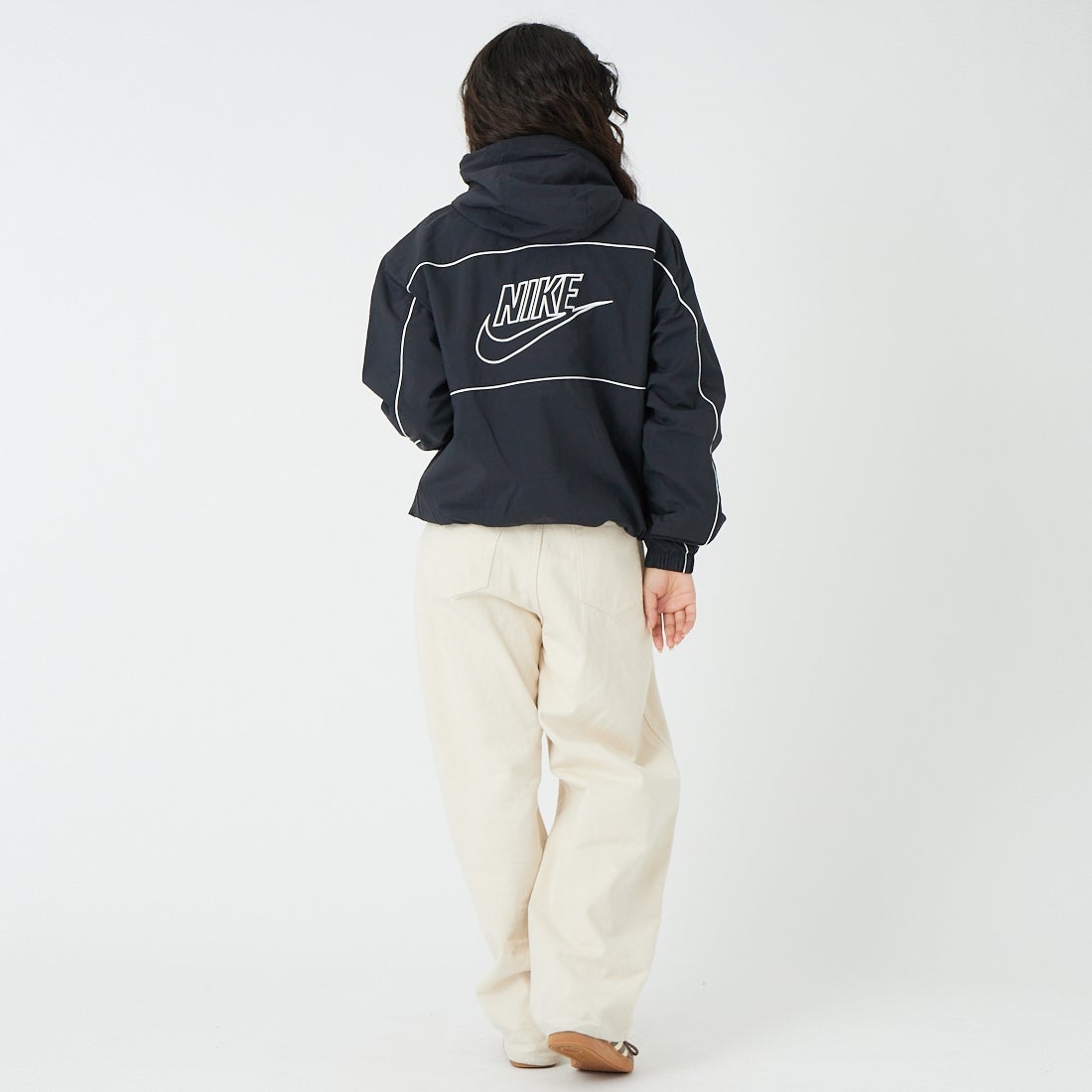 NIKE [ナイキ] メンズ フーデッドジャケット [HJ2013] 010ﾌﾞﾗｯｸ &&モデル身長：162cm 着用サイズ：S&&