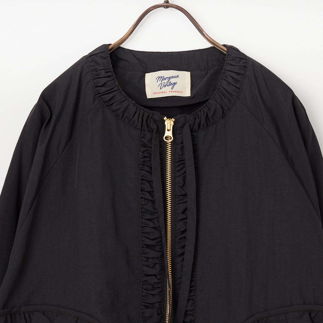 Margaux vintage [マルゴーヴィンテージ] 撥水ナイロンノーカラーブルゾン [MG-JK-26013-S] BLACK