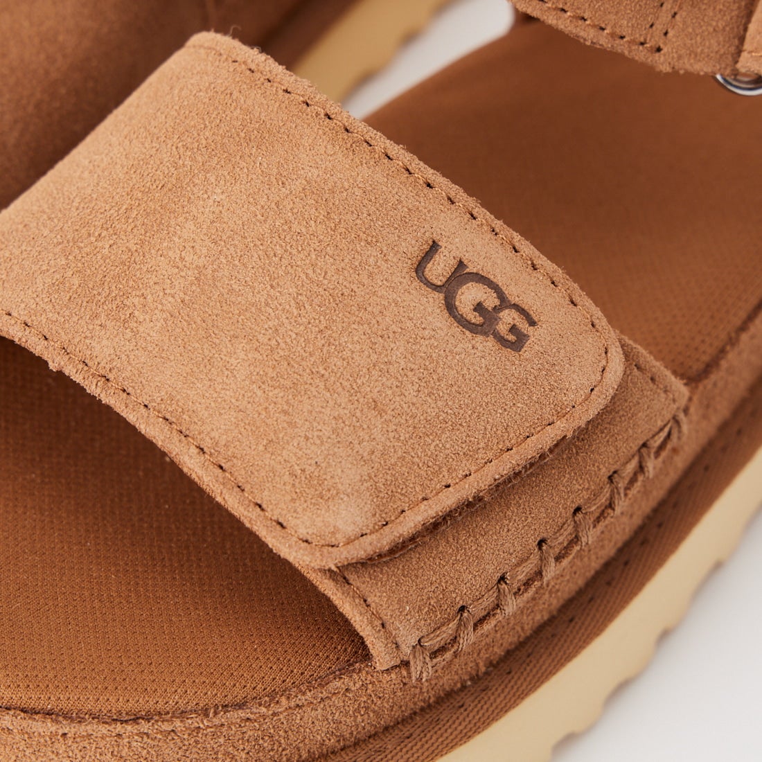 UGG [アグ] ゴールデンスター [1136783] CHESTNUT