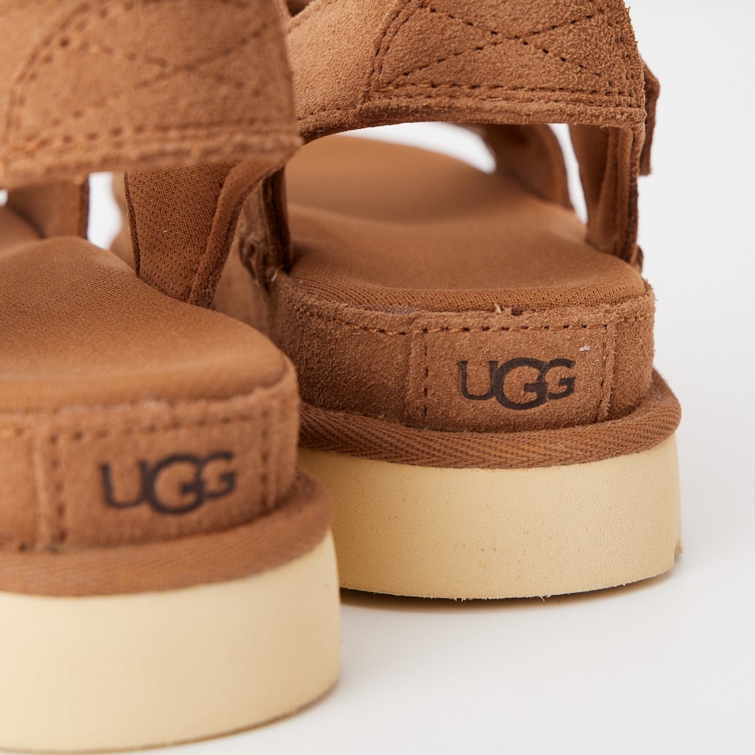 UGG [アグ] ゴールデンスター [1136783] CHESTNUT