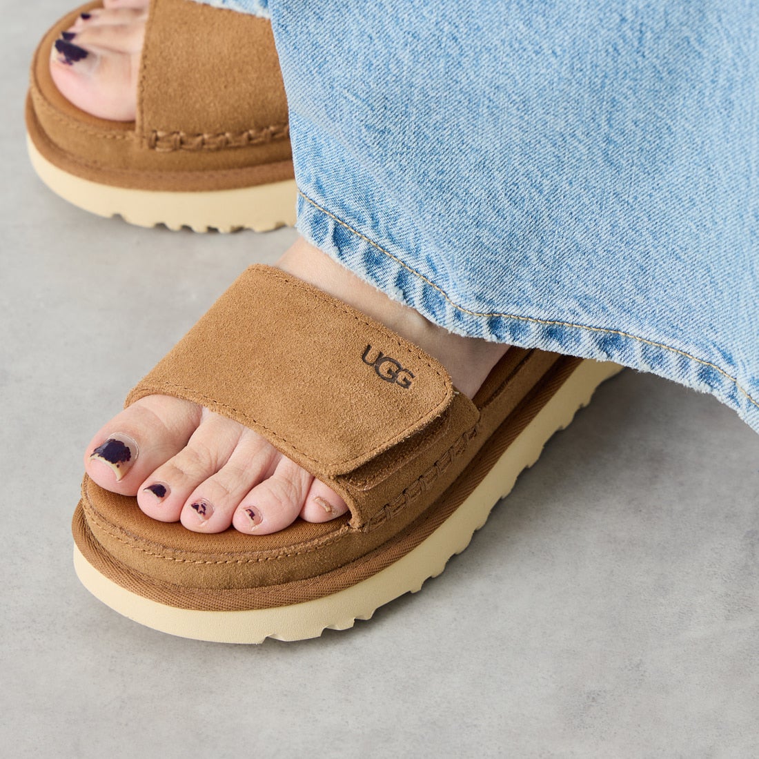 UGG [アグ] ゴールデンスター [1136783] CHESTNUT