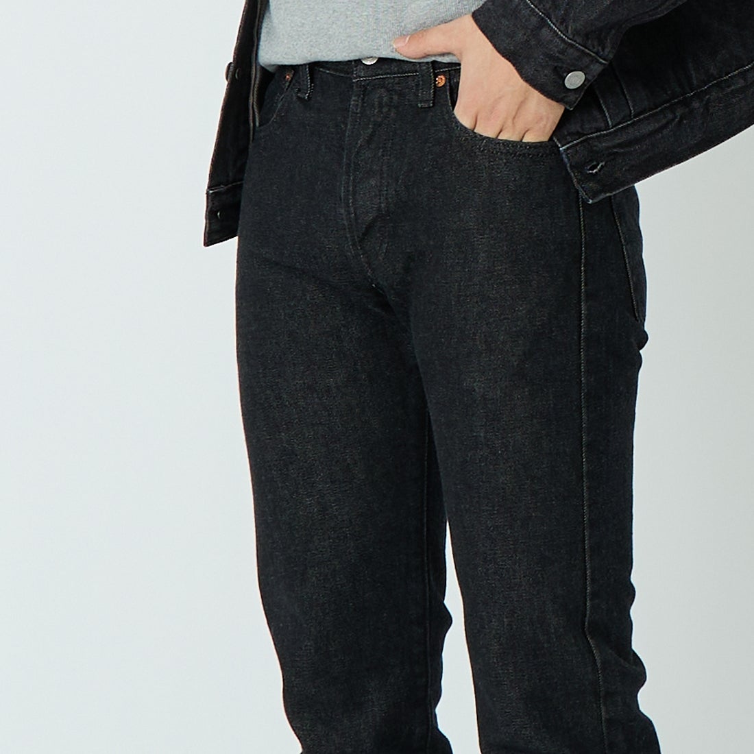 LEVI'S [リーバイス] 501 オリジナルジーンズ [00501-36] 54 BIG STE &&モデル身長：179cm 着用サイズ：28&&