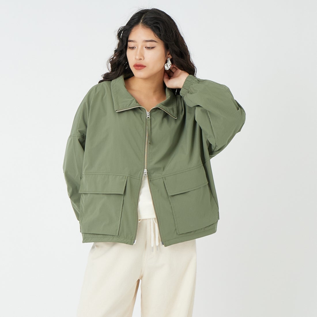 KHAKI&&モデル身長：162cm 着用サイズ：1&&