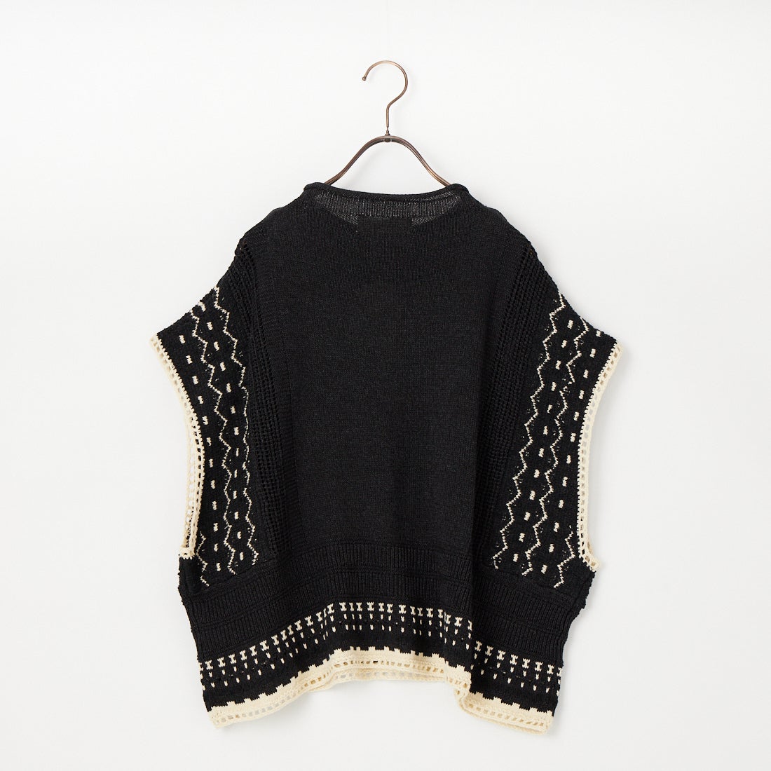 tumugu: [ツムグ] ペーパーコットンリネンベスト [TK26107] 99 BLACK