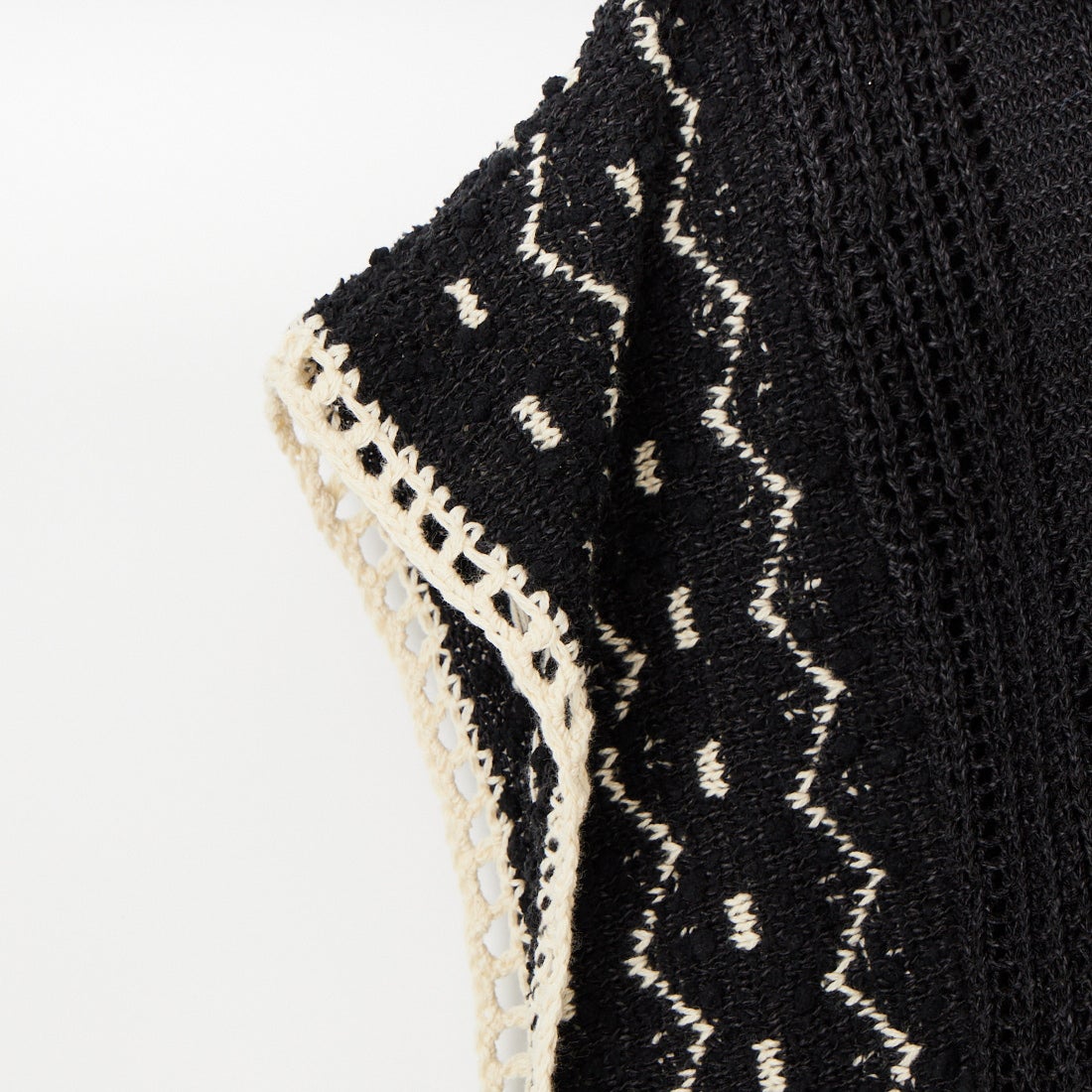 tumugu: [ツムグ] ペーパーコットンリネンベスト [TK26107] 99 BLACK