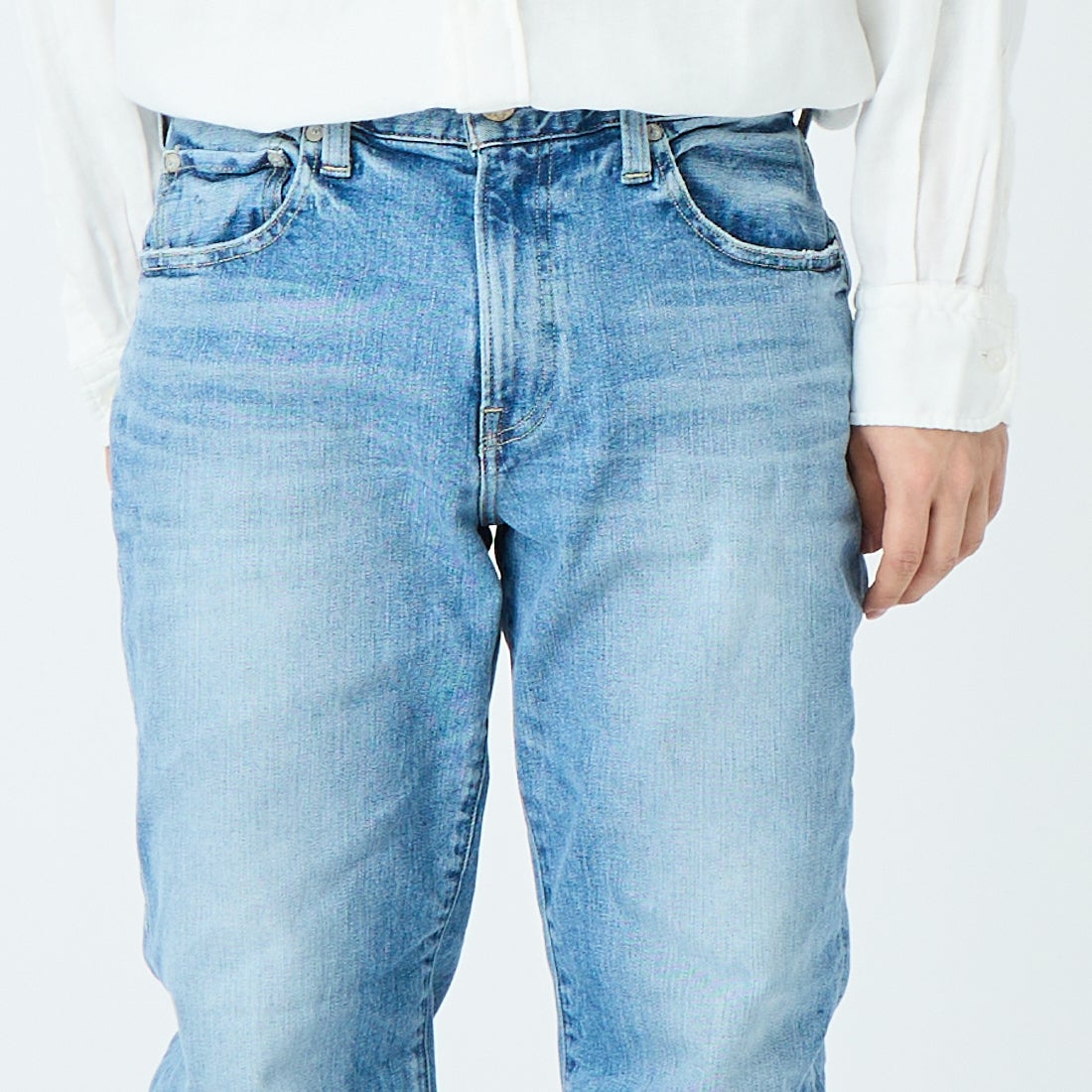 RED CARD TOKYO [レッドカード トーキョー] Bass ストレートデニム [71M93401VLT] K-VINT LT &&モデル身長：179cm 着用サイズ：32&&