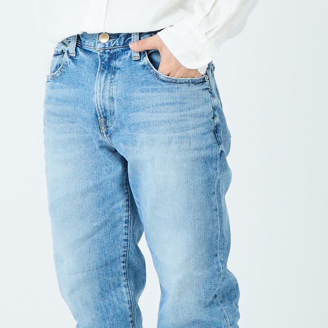 RED CARD TOKYO [レッドカード トーキョー] Bass ストレートデニム [71M93401VLT] K-VINT LT &&モデル身長：179cm 着用サイズ：32&&