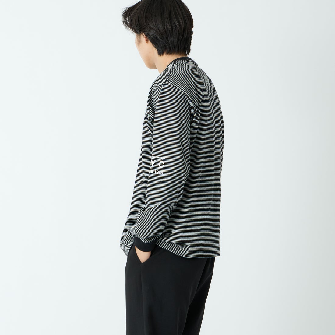 MANHATTAN PORTAGE [マンハッタンポーテージ] ロングスリーブTシャツ [26SS-MP-M650] BLK BORDER &&モデル身長：179cm 着用サイズ：L&&