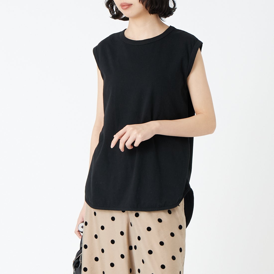 99 BLACK&&モデル身長：162cm 着用サイズ：F&&