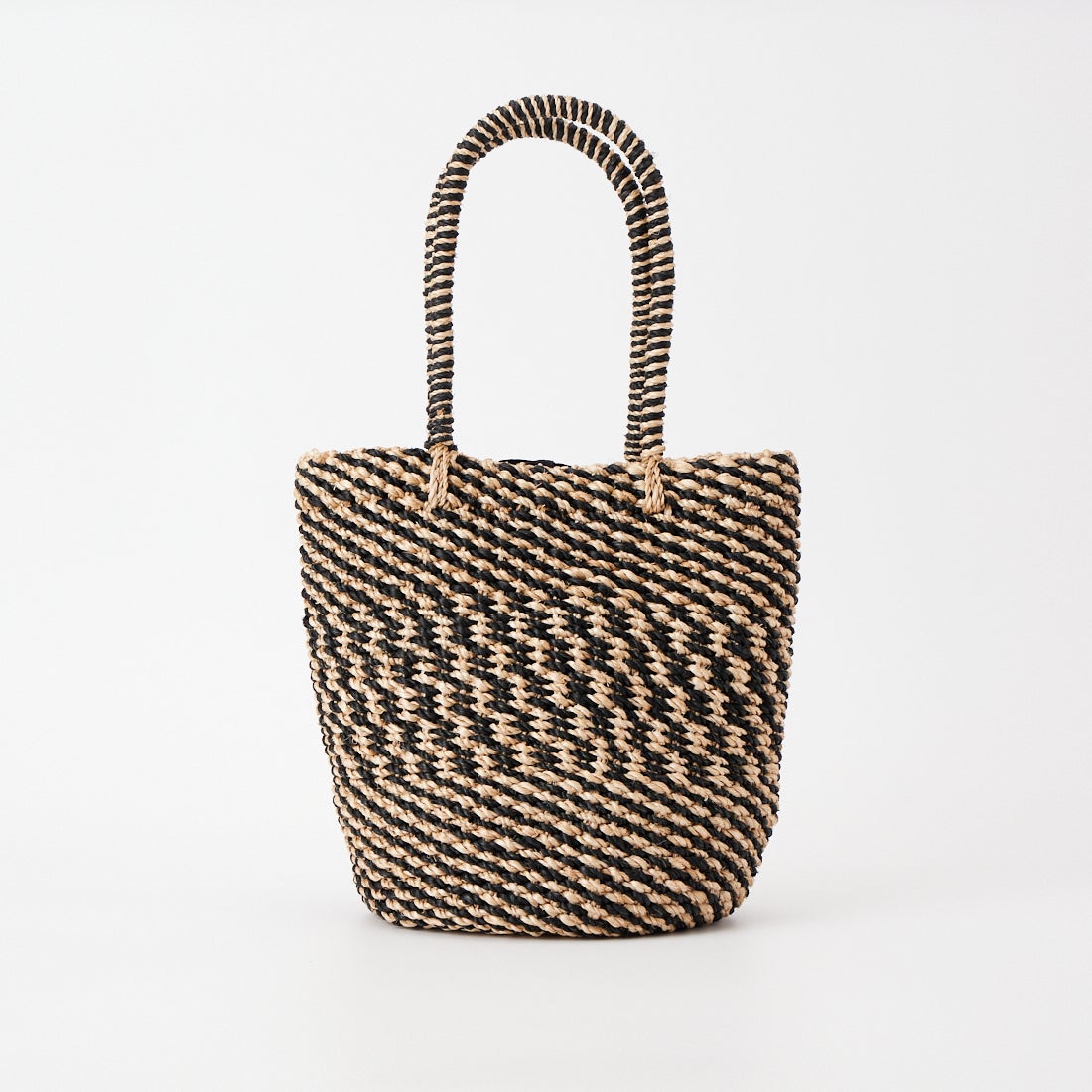 BAGMATI [バグマティ] アバカ カゴバッグ [BBK25-SS45] NAT/BLACK