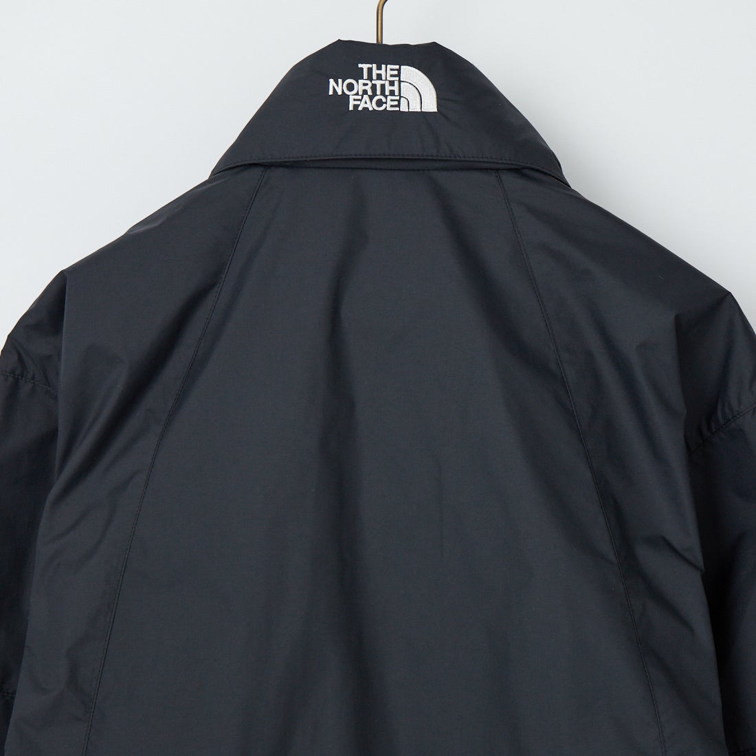 THE NORTH FACE [ザ ノースフェイス] チムニーウインドジャケット [NP22650] K
