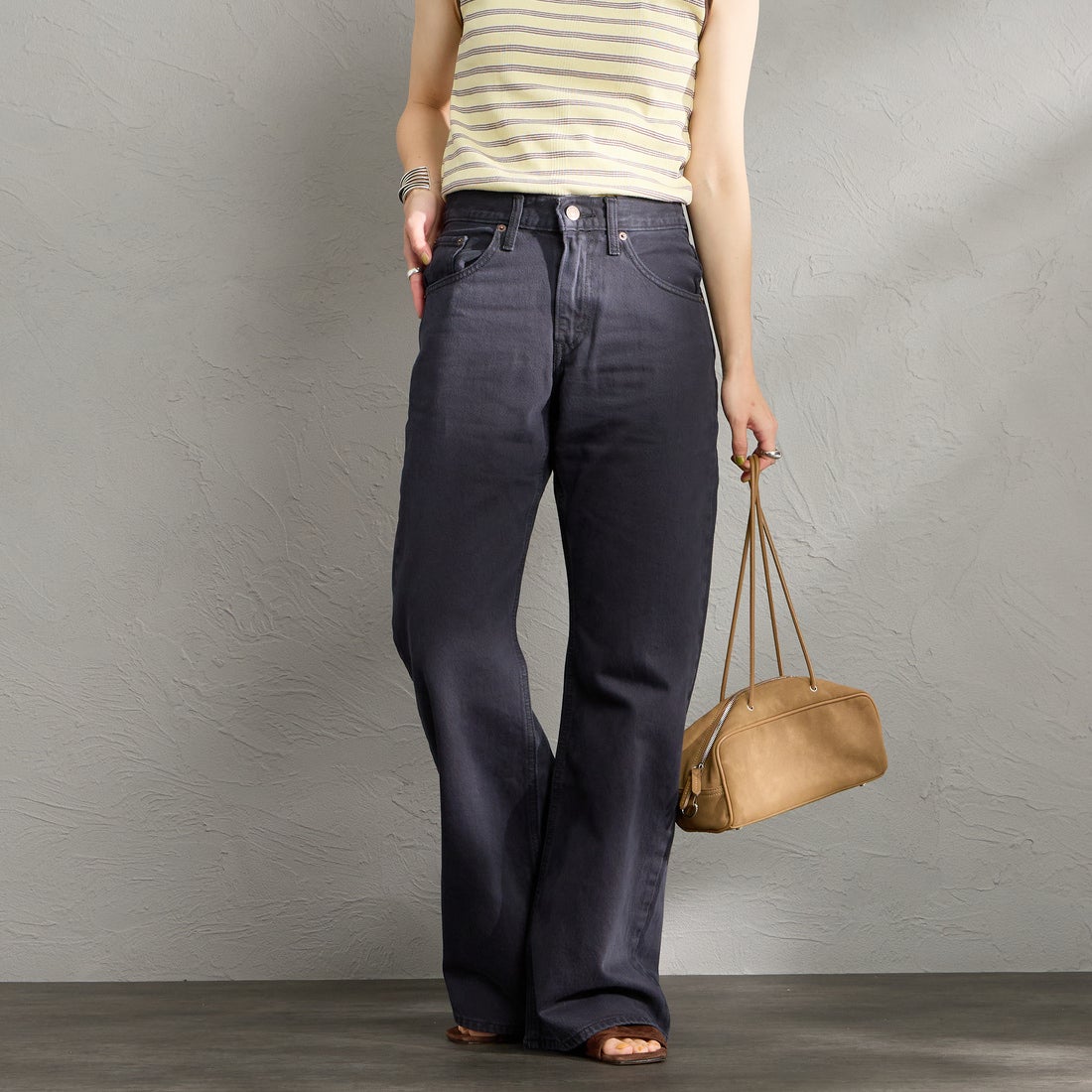 04 CHIPPED&&モデル身長：158cm 着用サイズ：25&&