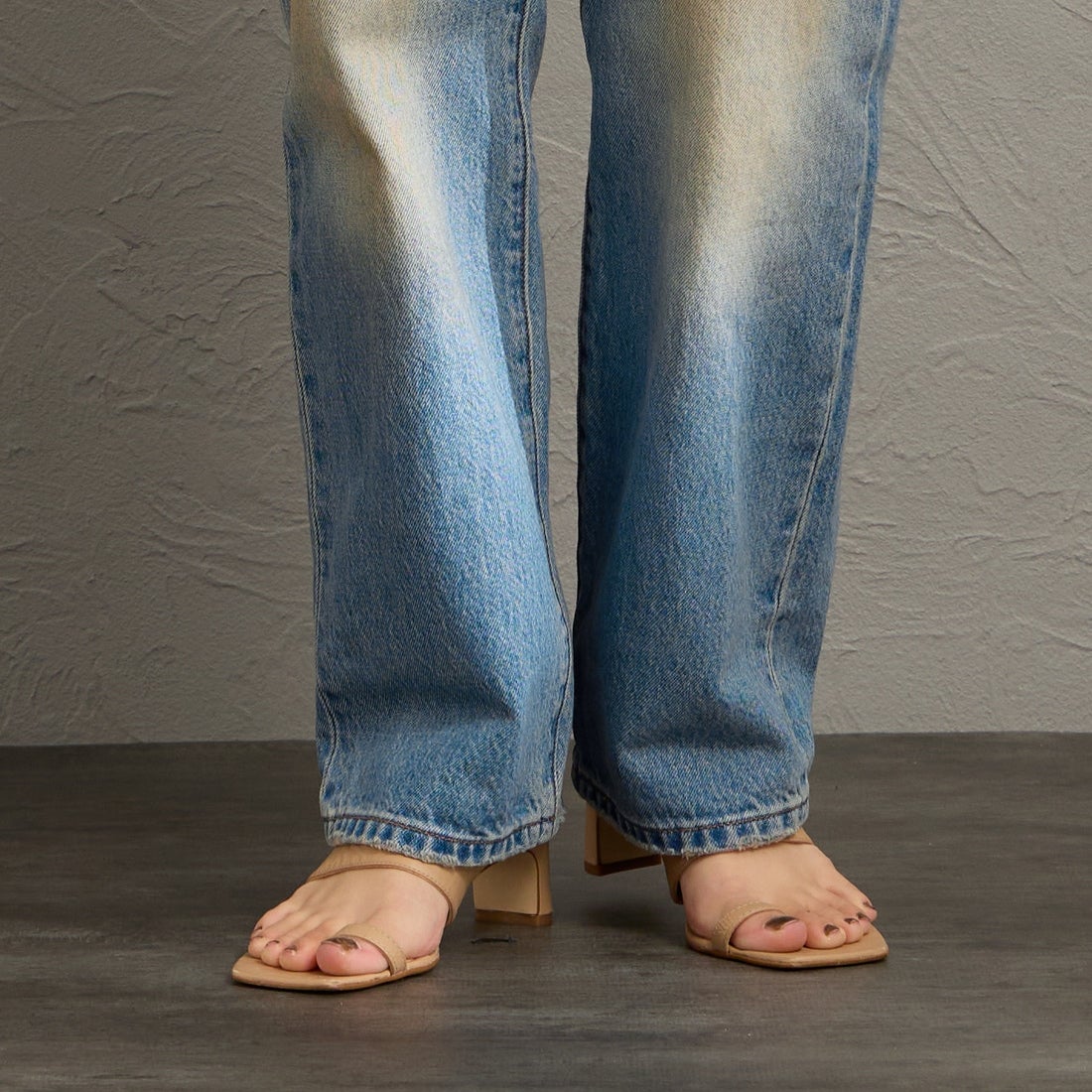 LEVI'S [リLEVI'S [リーバイス] 501 90s ジーンズ [A1959-01] 32 OFF ROAーバイス] 501 90s ジーンズ [A1959-01] 32 OFF ROA &&モデル身長：158cm 着用サイズ：24&&