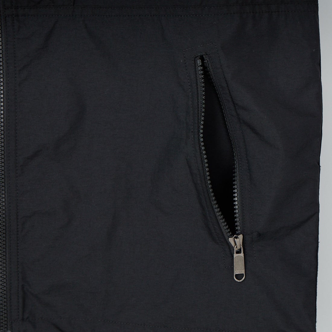 THE NORTH FACE [ザ ノースフェイス] コンパクトフーデッドベスト [NP22635] K