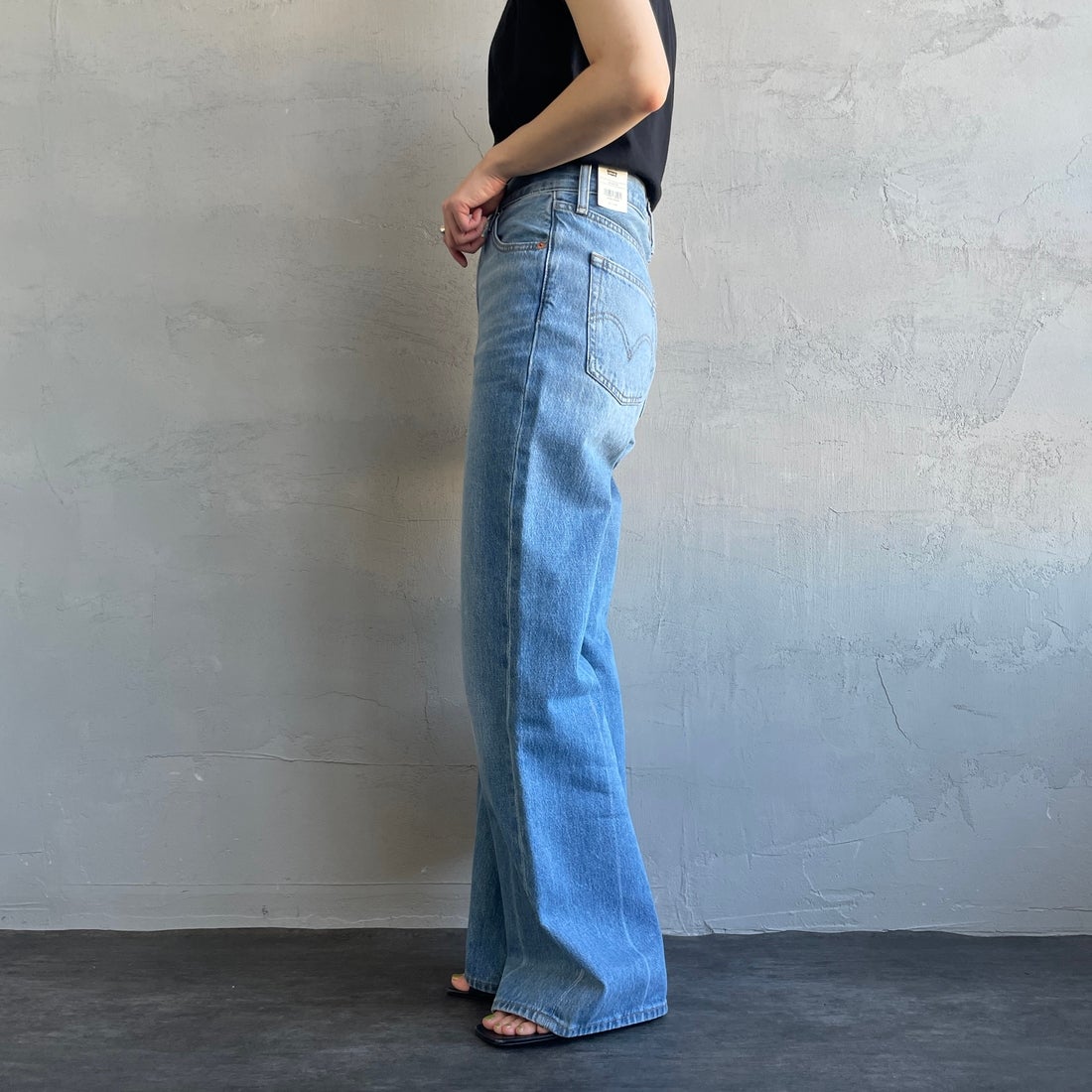 LEVI'S [リーバイス] リブケージ ワイドレッグ ジーンズ [A6081-00] 20 NOT THE &&モデル身長：158cm 着用サイズ：25&&