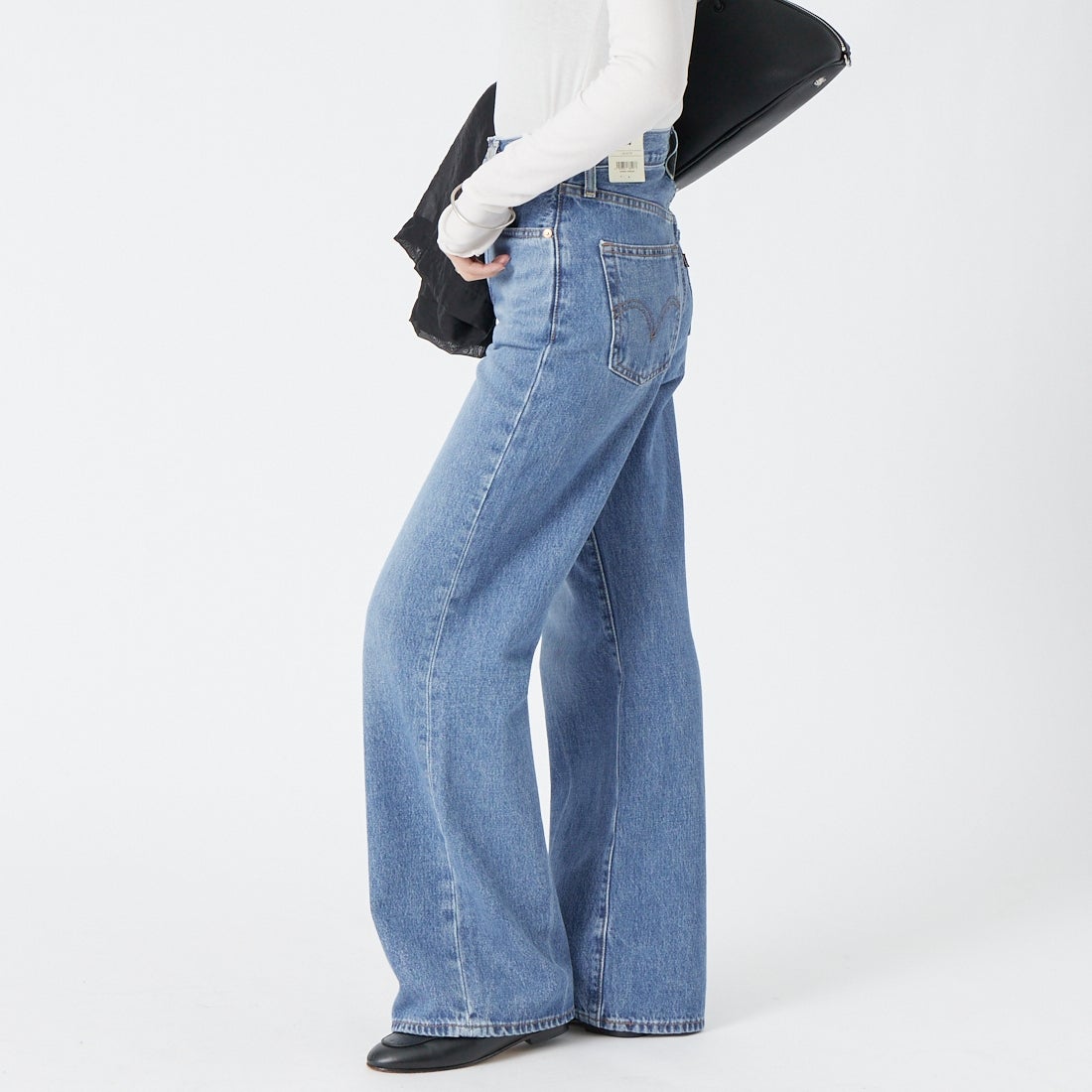LEVI'S [リーバイス] リブケージ ワイドレッグ ジーンズ [A6081-00] 20 NOT THE &&モデル身長：162cm 着用サイズ：24&&