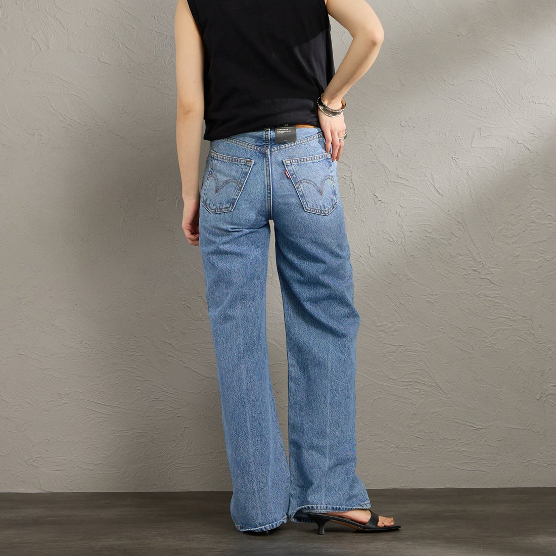 LEVI'S [リーバイス] リブケージ ワイドレッグ ジーンズ [A6081-00] 20 NOT THE &&モデル身長：158cm 着用サイズ：23&&
