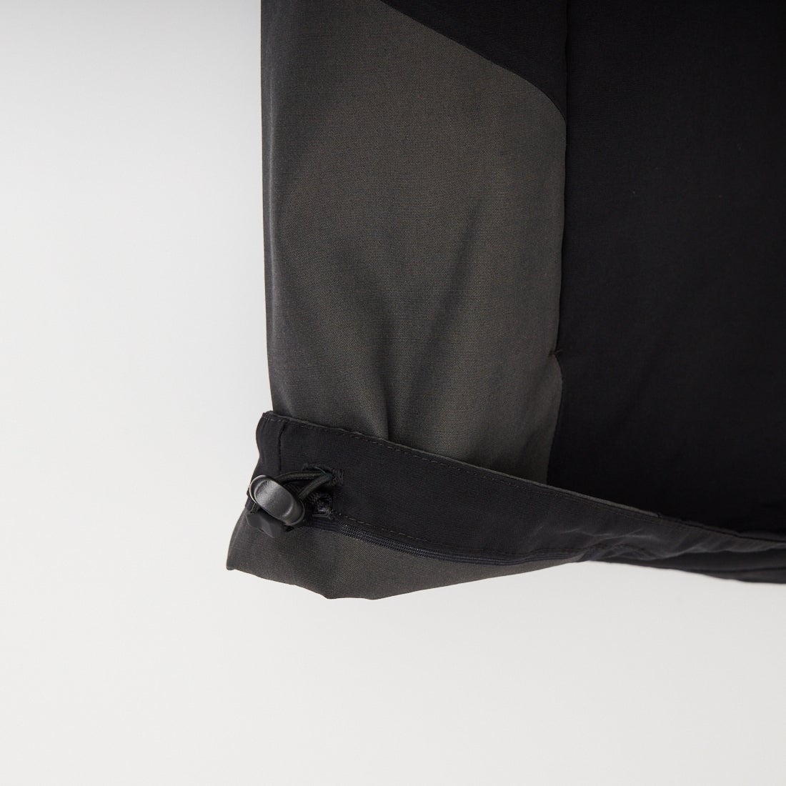 Goldwin [ゴールドウィン] ハイパーデンスタフタユーエスデストラジャケット [GL16140] BK