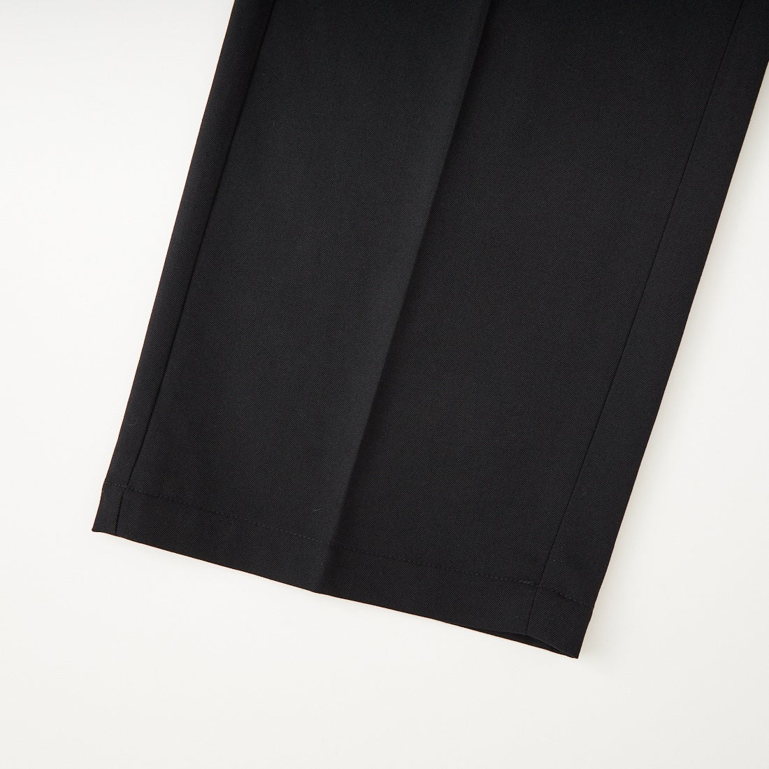 Goldwin [ゴールドウィン] ワンタックストレートウールパンツ [GL75753] BK